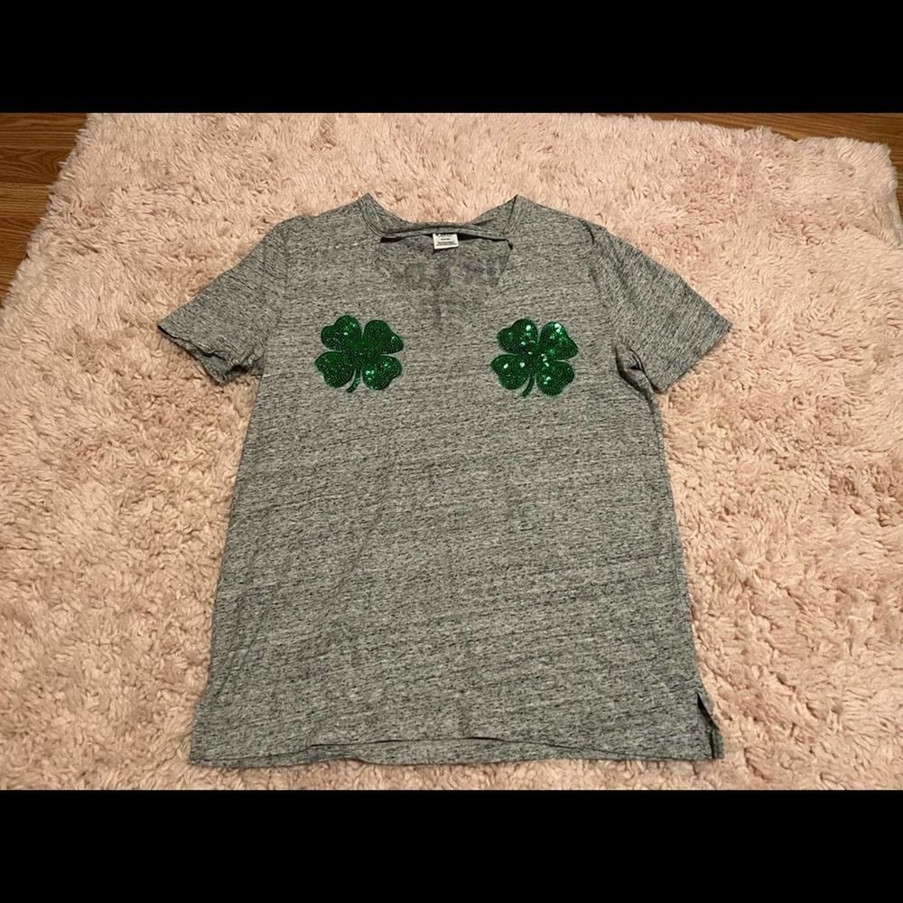 Victoria Secret PINK Lucky Charm Shirt M